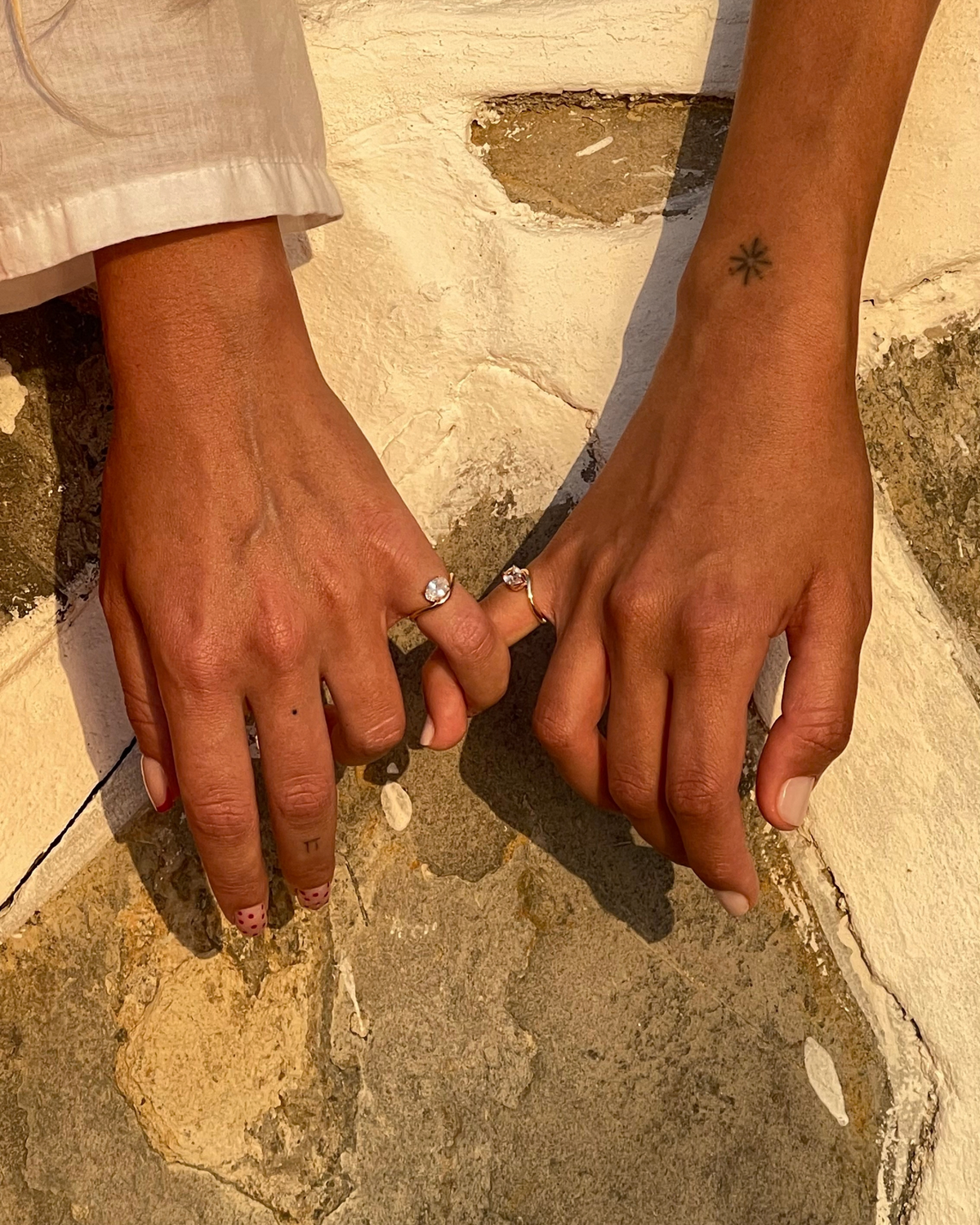 The Floating Ring