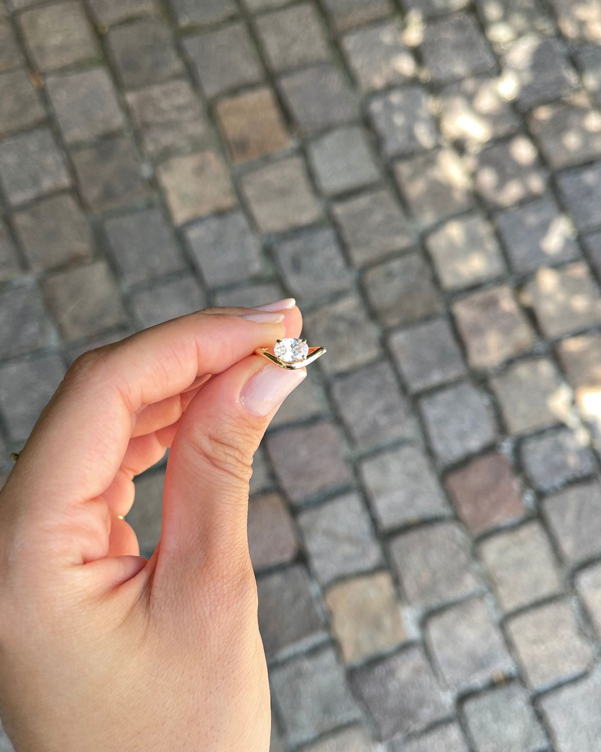The Floating Ring